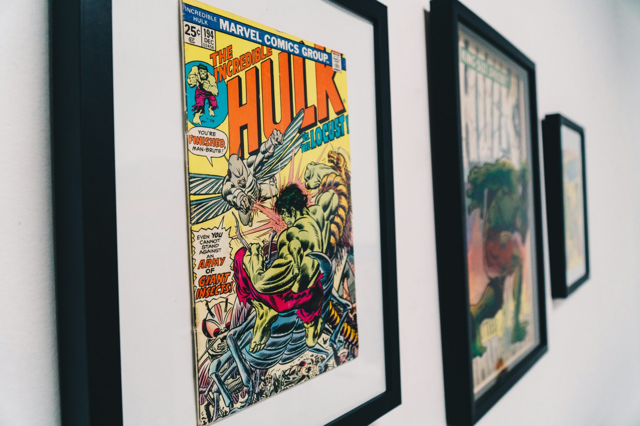 découvrez l'univers fascinant de miracleman, un héros emblématique du monde de la bande dessinée, qui explore des thèmes de pouvoir, de responsabilité et de rédemption. plongez dans ses aventures épiques et son impact sur la culture comics.